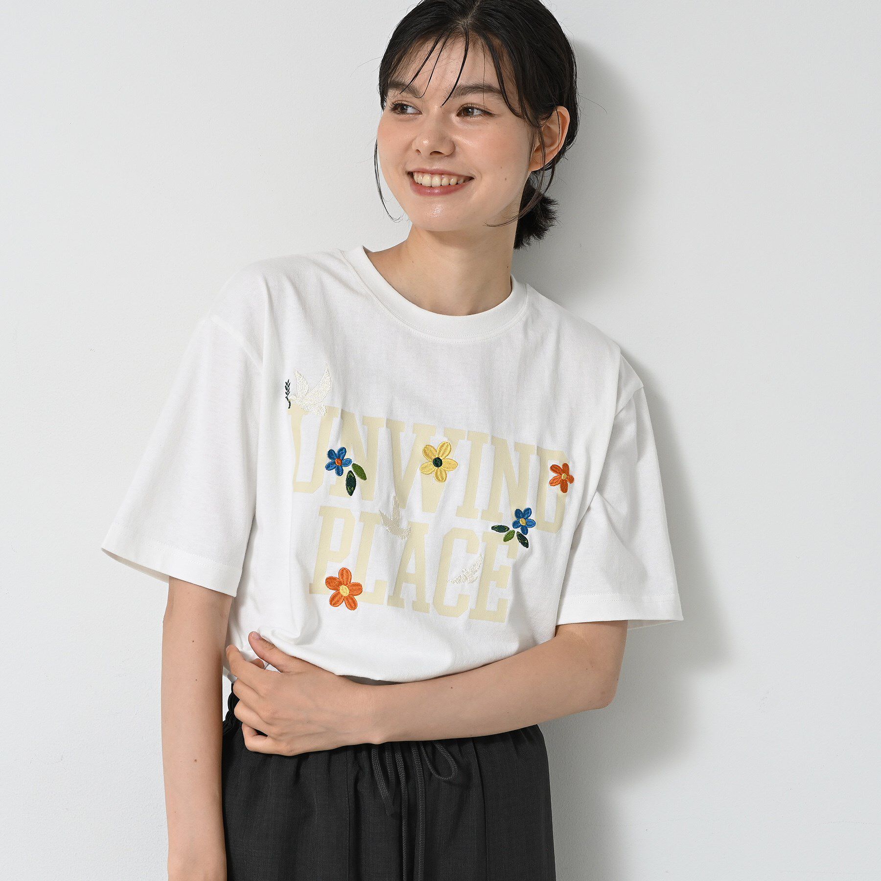 Dessin「ロゴ刺繍Tシャツ」|Tシャツ・カットソー|ホワイト(002)