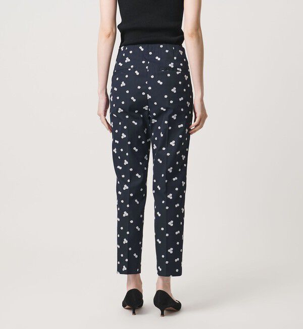 UNITED ARROWS「エンブロイダリー フラワー スリム テーパードパンツ ‐ウォッシャブル‐」|チノ|