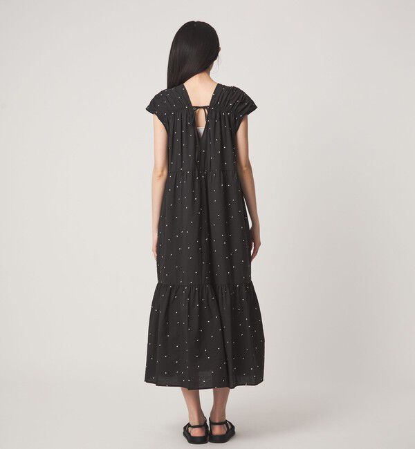 EMMEL REFINES「＜EMMEL REFINES＞EM オーバルシシュウ ティアード ワンピース」|ワンピース|