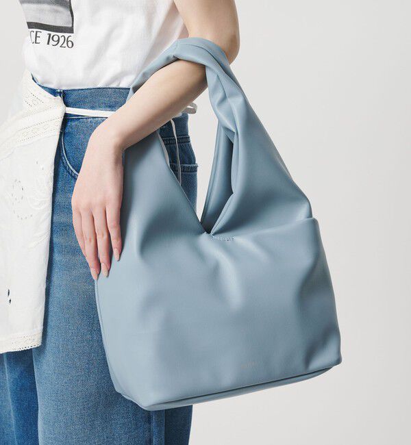 BEAUTY&YOUTH UNITED ARROWS「＜YAHKI＞レザーライク ソフト クロス ビッグ ショルダーバッグ」|ショルダー・メッセンジャー|LT.BLUE
