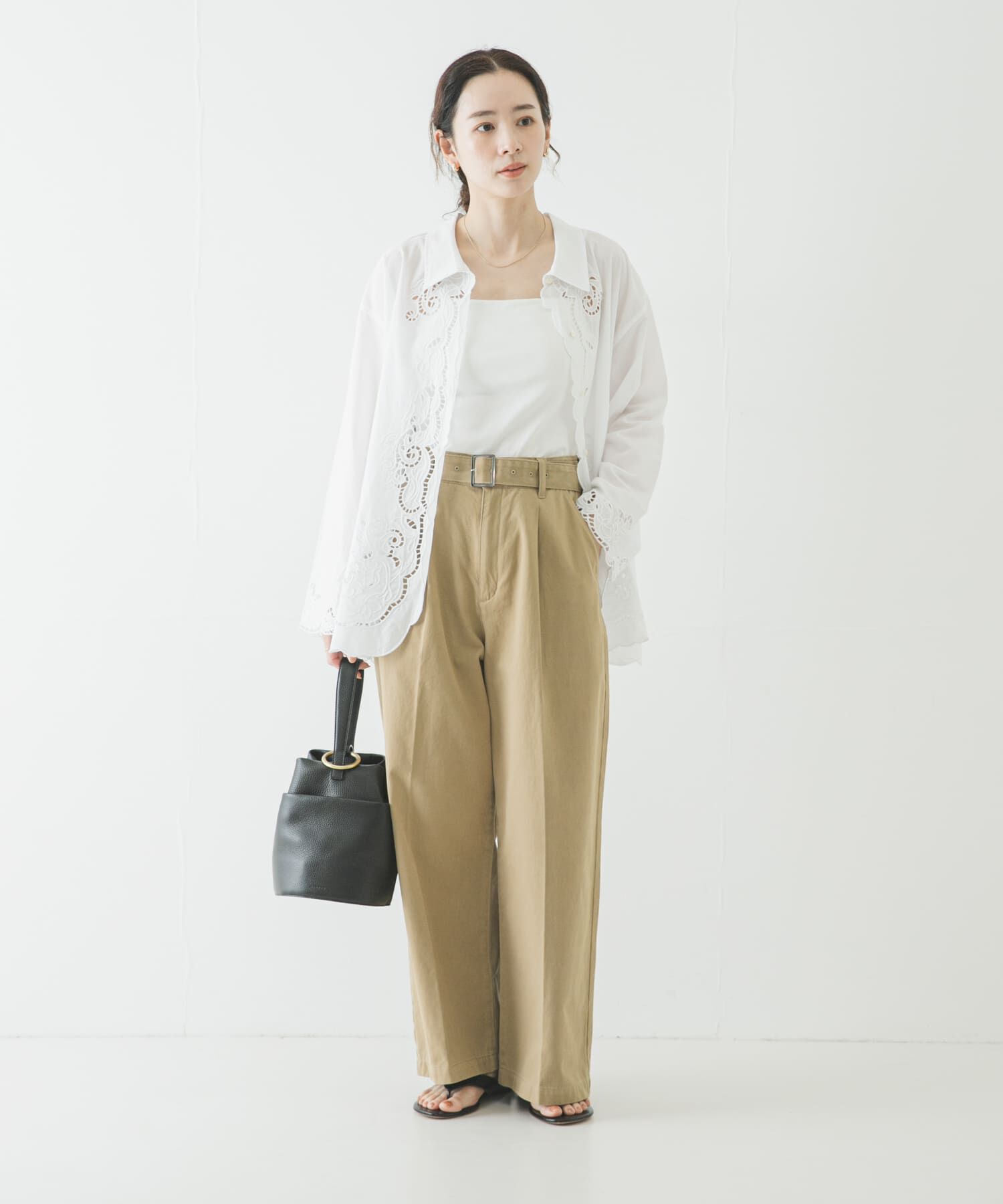 URBAN RESEARCH「『3サイズ展開』ベルト付きタックワイドチノパンツ」|その他|