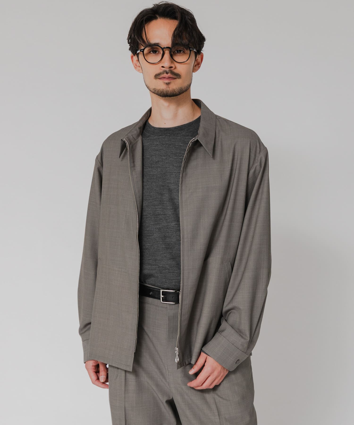 URBAN RESEARCH「『洗濯可/防シワ/接触冷感』WASHABLE WOOL SPORTS JACKET」|ブルゾン・スタジャン|チャコールグレー