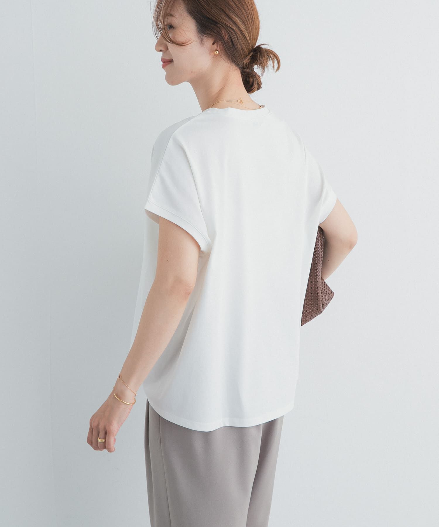 URBAN RESEARCH DOORS「『UR TECH』汗染み防止ドルマンTシャツ」|Tシャツ・カットソー|