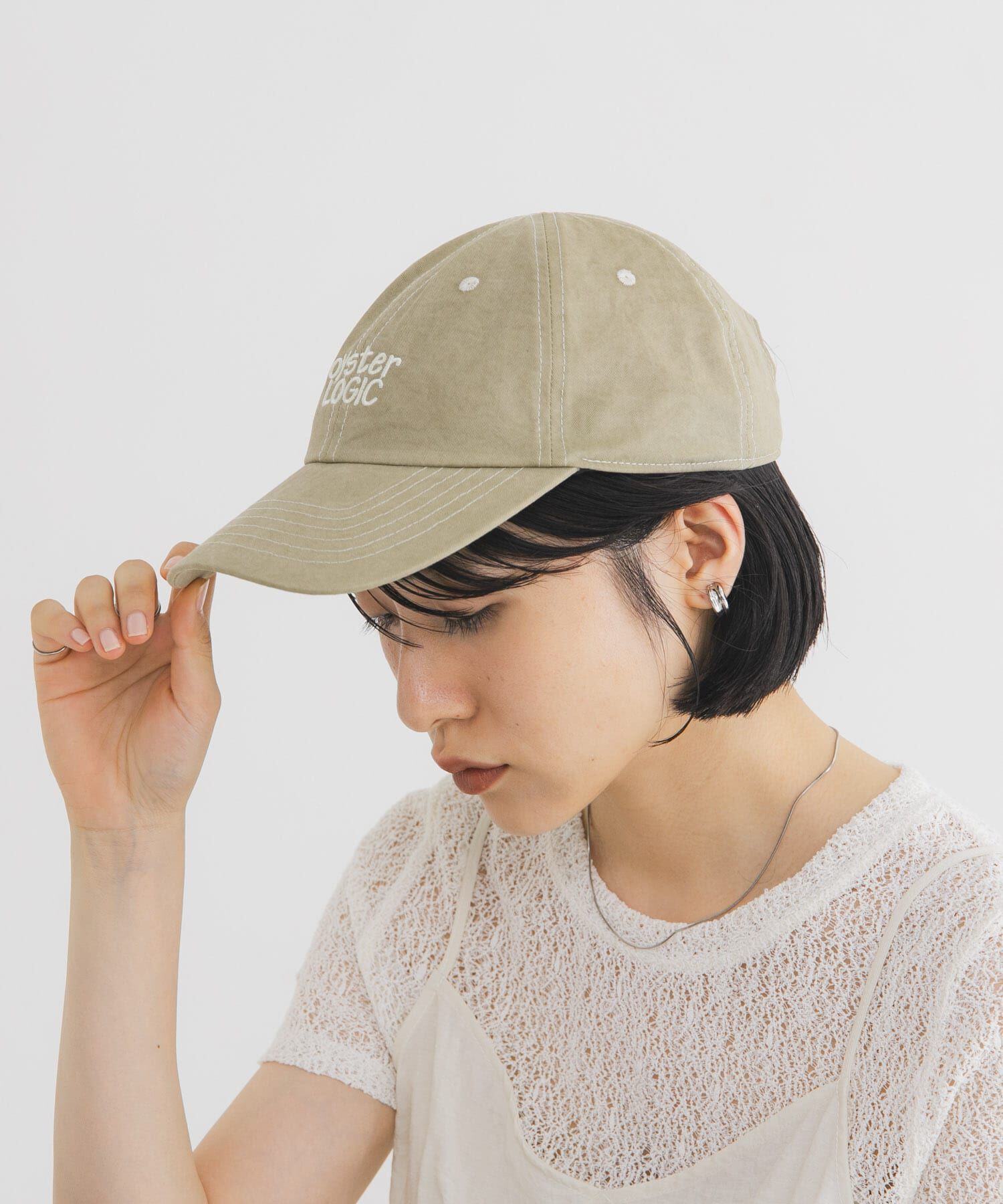  「ハンドドローライクエンブロイダリーCAP」|キャップ・キャスケット|