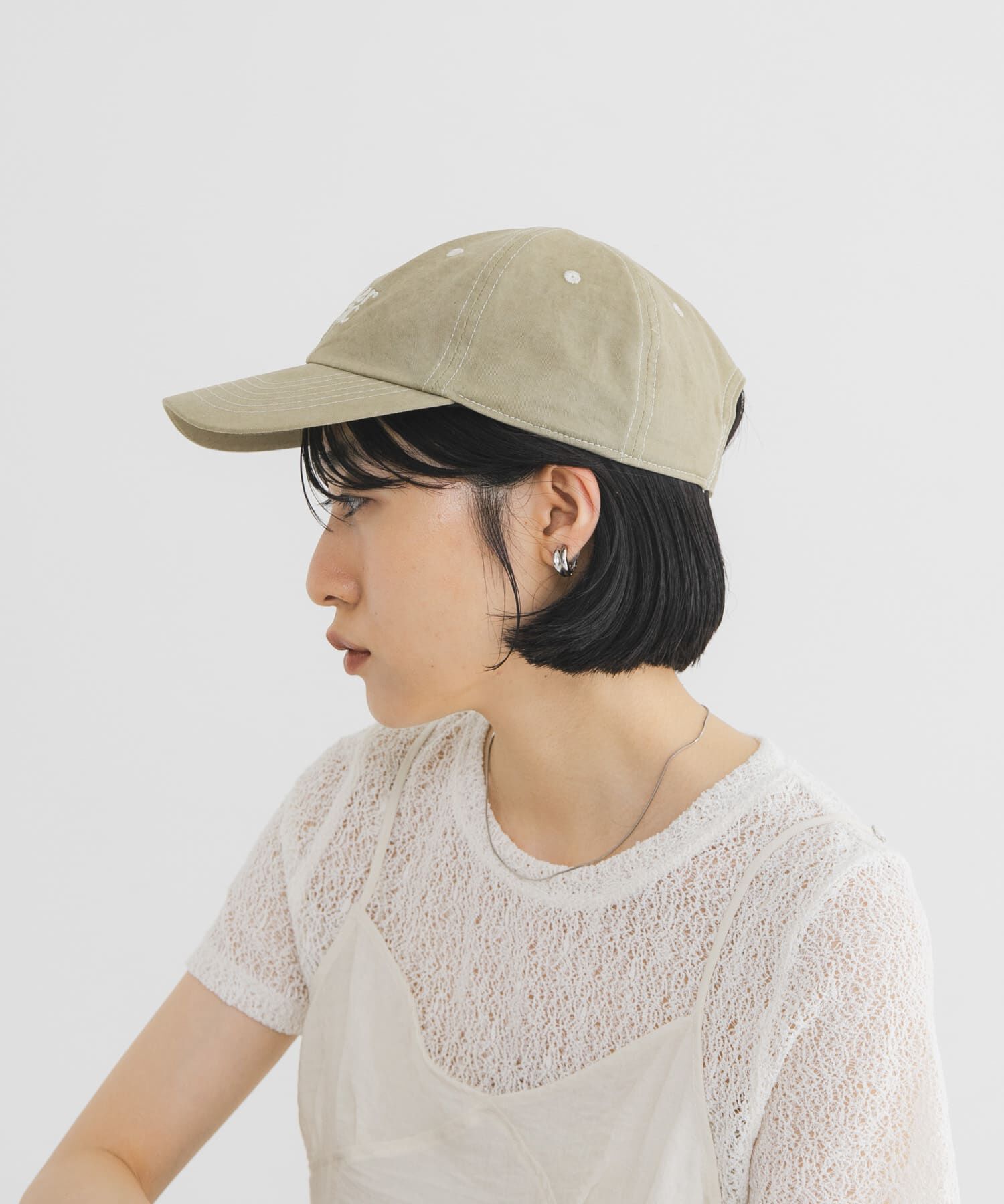  「ハンドドローライクエンブロイダリーCAP」|キャップ・キャスケット|