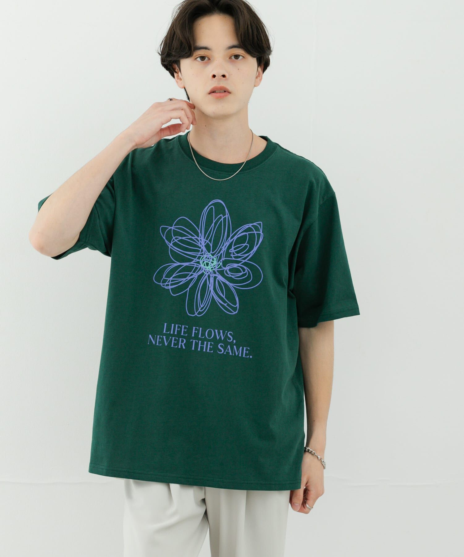 SENSE OF PLACE by URBAN RESEARCH「フラワーアートグラフィックショートスリーブTシャツ」|Tシャツ・カットソー|