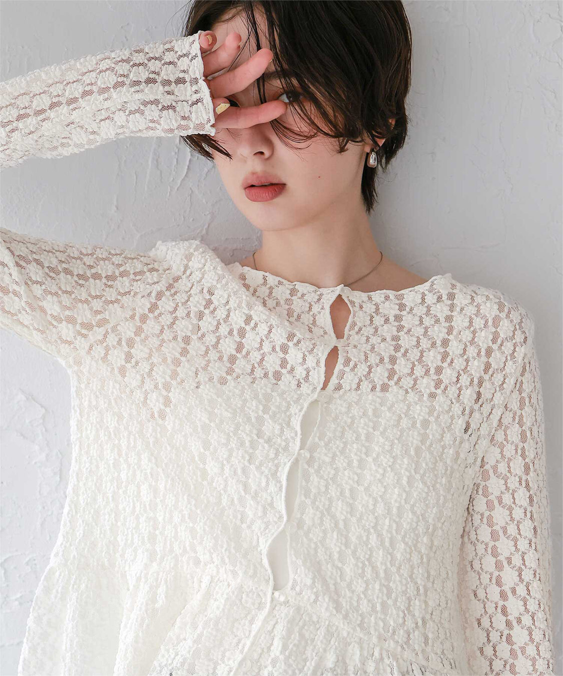 titivate「ペプラムシルエットレーストップス」|Tシャツ・カットソー|