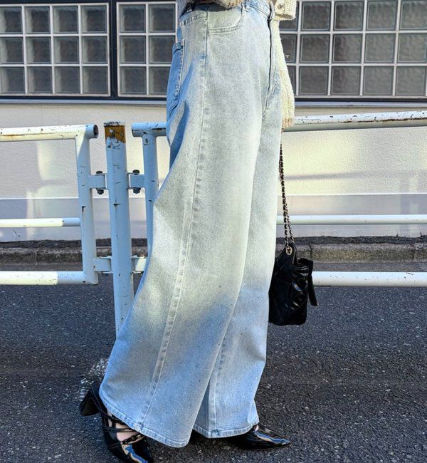  「【XSサイズあり/ウエスト調整可能】ビジュー付きワイドデニム」|その他|