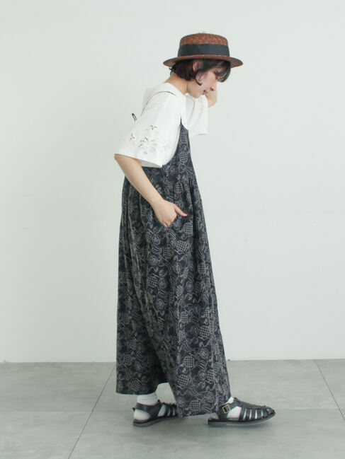 Samansa Mos2「【メルヘン&times;Samansa Mos2】総刺繍ワンピース」|ワンピース|
