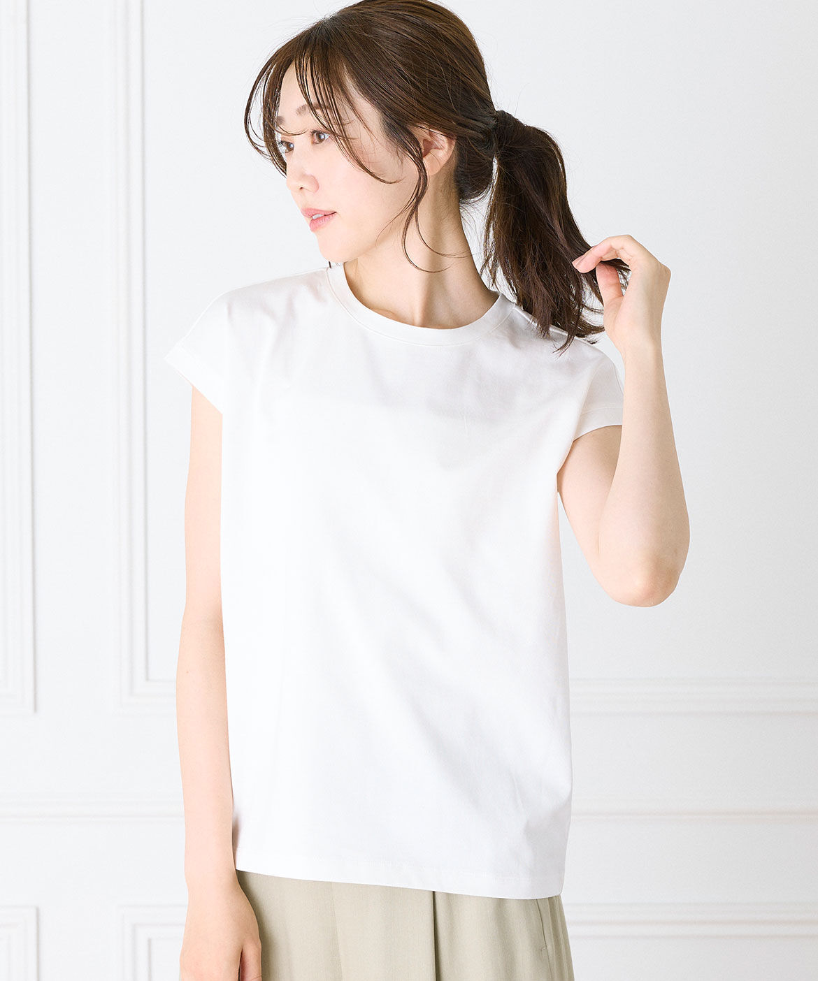 INED「《大きいサイズ》フレンチスリーブTシャツ」|Tシャツ・カットソー|オフホワイト1