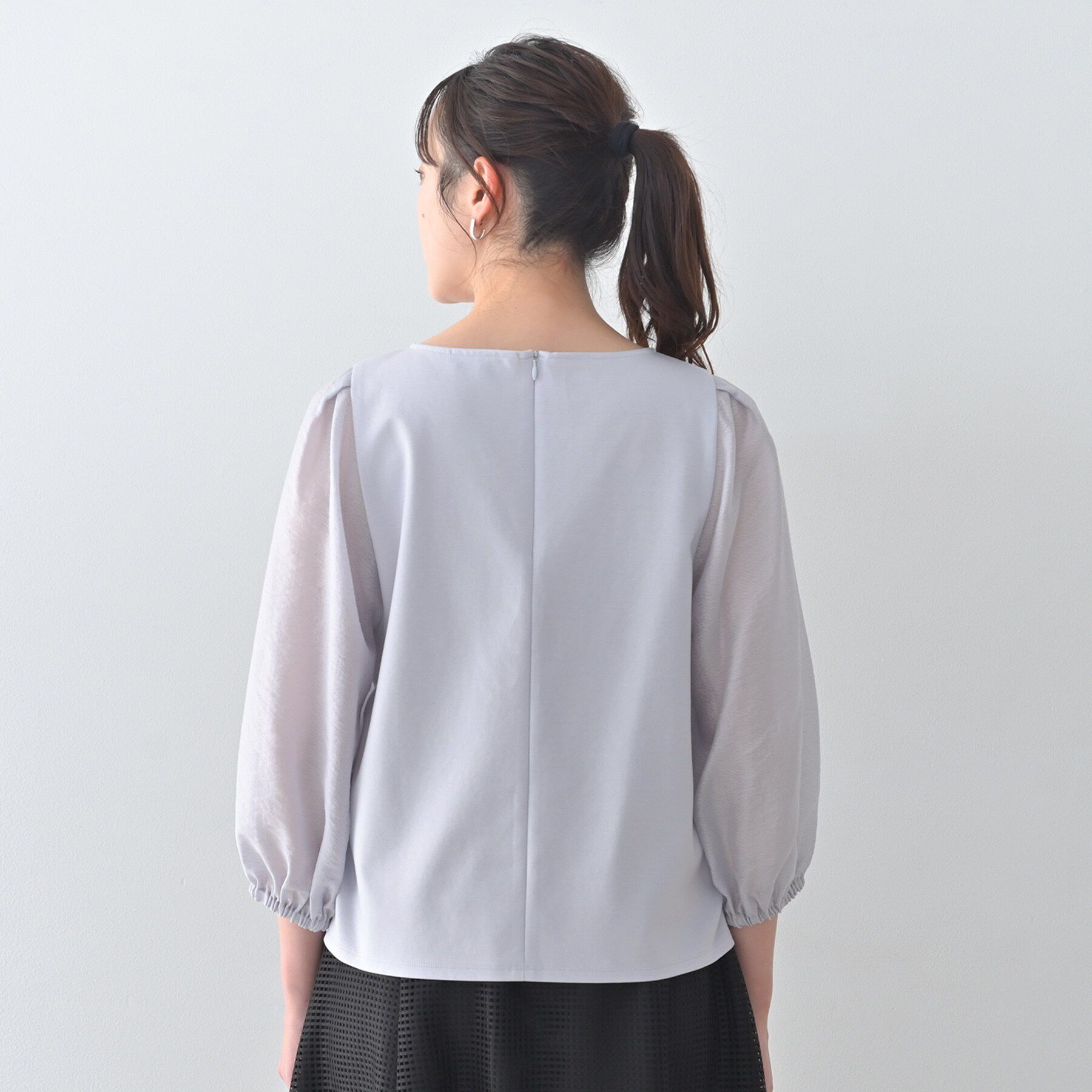 UNTITLED「【洗える/袖シアー】ポンチ袖ボリュームトップス」|Tシャツ・カットソー|