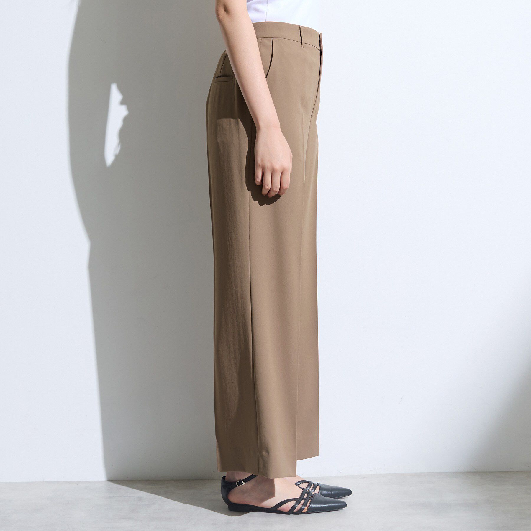 INDIVI「【新作登場！着る日傘】 ワイドストレートパンツ」|その他|