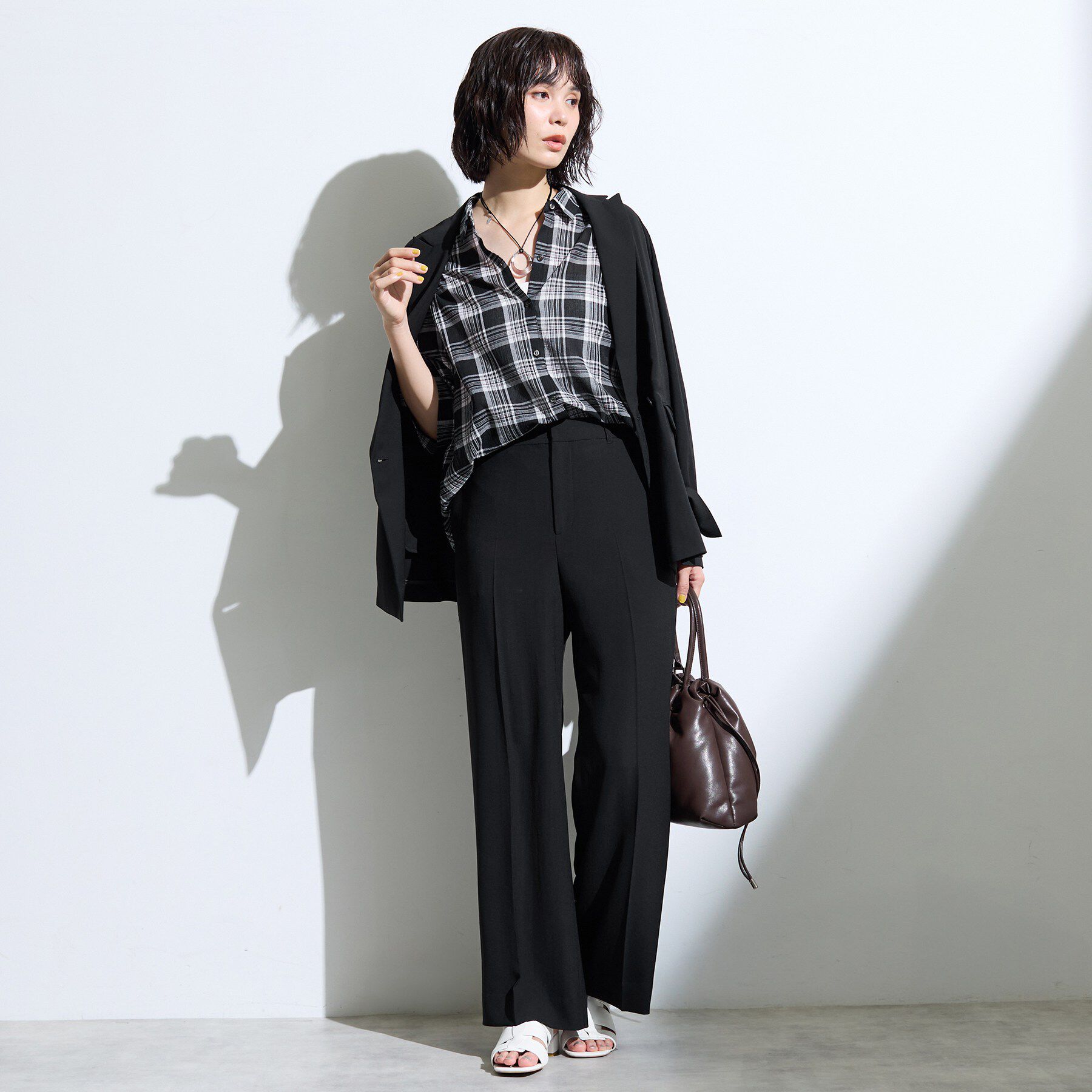 INDIVI「【新作登場！着る日傘】 ワイドストレートパンツ」|その他|