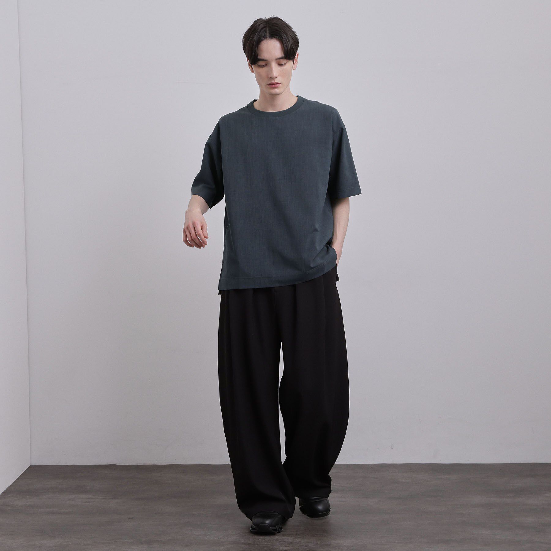 tk.TAKEO KIKUCHI「AIRY DRYクルーネックTシャツ/吸水速乾/UVカット/マシーンウォッシャブル/洗濯可/イージー」|シャツ・ブラウス|