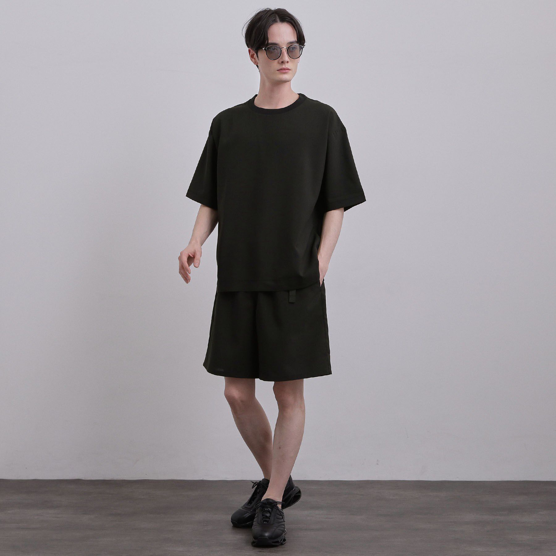 tk.TAKEO KIKUCHI「AIRY DRYクルーネックTシャツ/吸水速乾/UVカット/マシーンウォッシャブル/洗濯可/イージー」|シャツ・ブラウス|