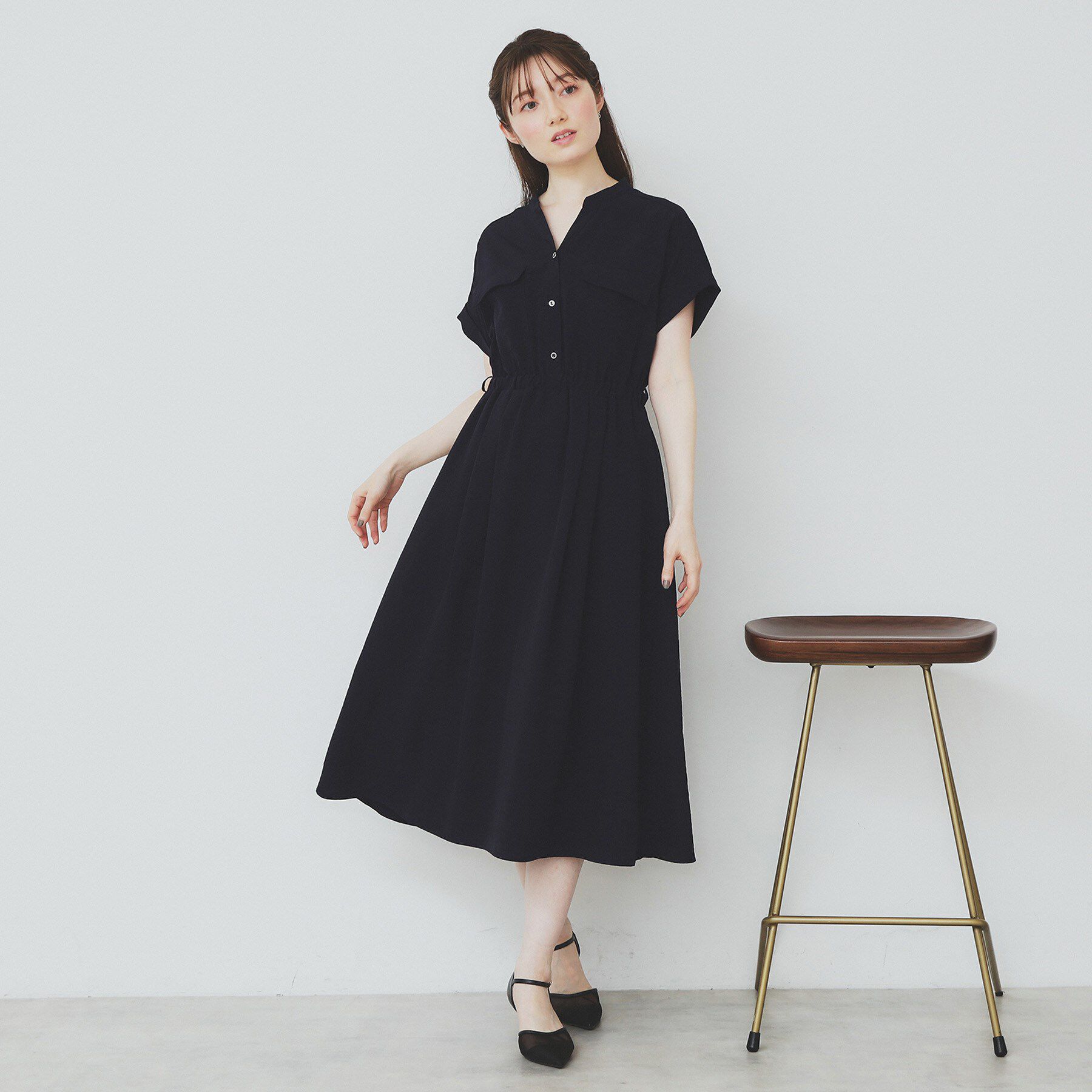 index「《7色展開／XS-LLサイズ》ダブルポケットスキッパーシャツワンピース【吸水速乾／防シワ／イージーア」|ワンピース|