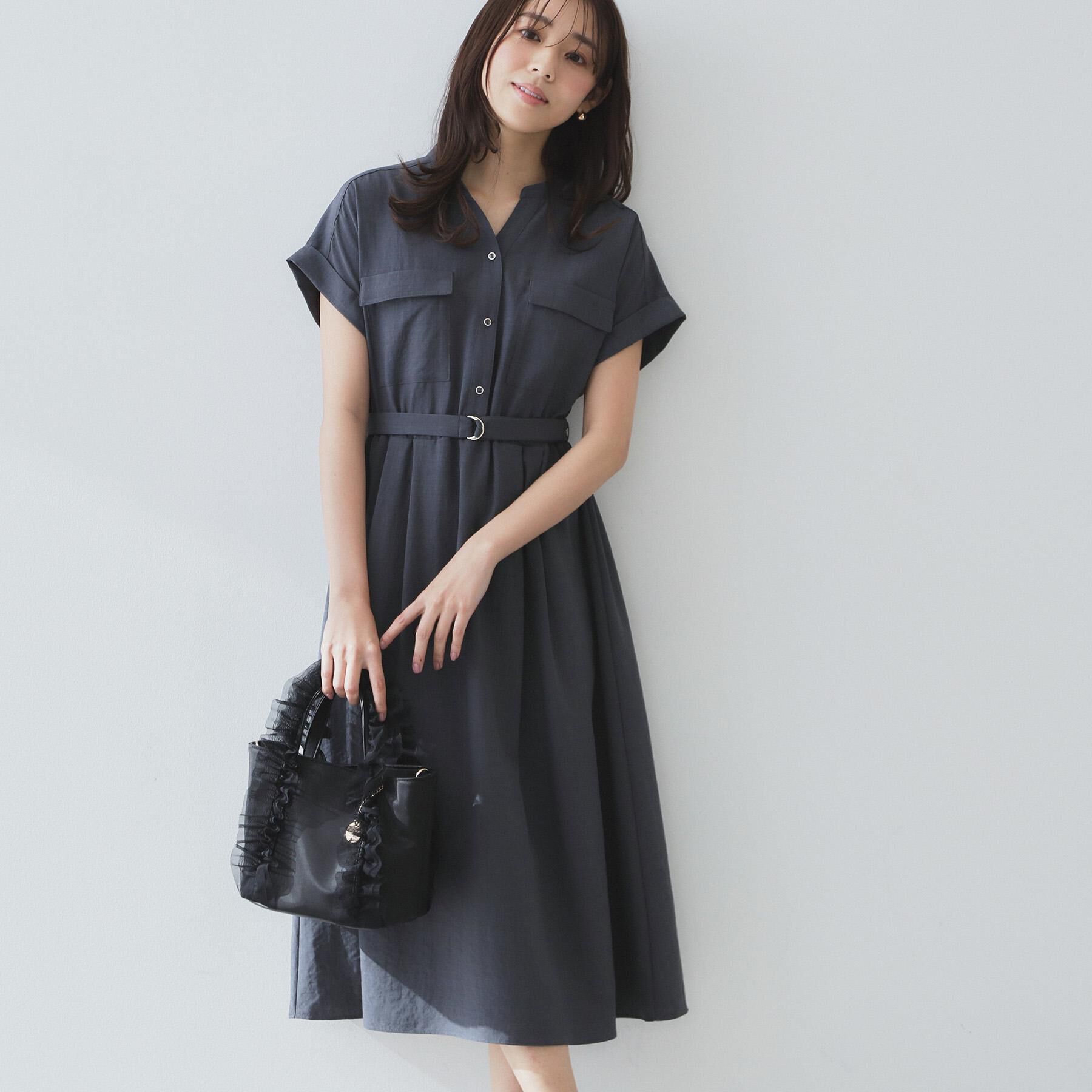 index「《7色展開／XS-LLサイズ》ダブルポケットスキッパーシャツワンピース【吸水速乾／防シワ／イージーア」|ワンピース|
