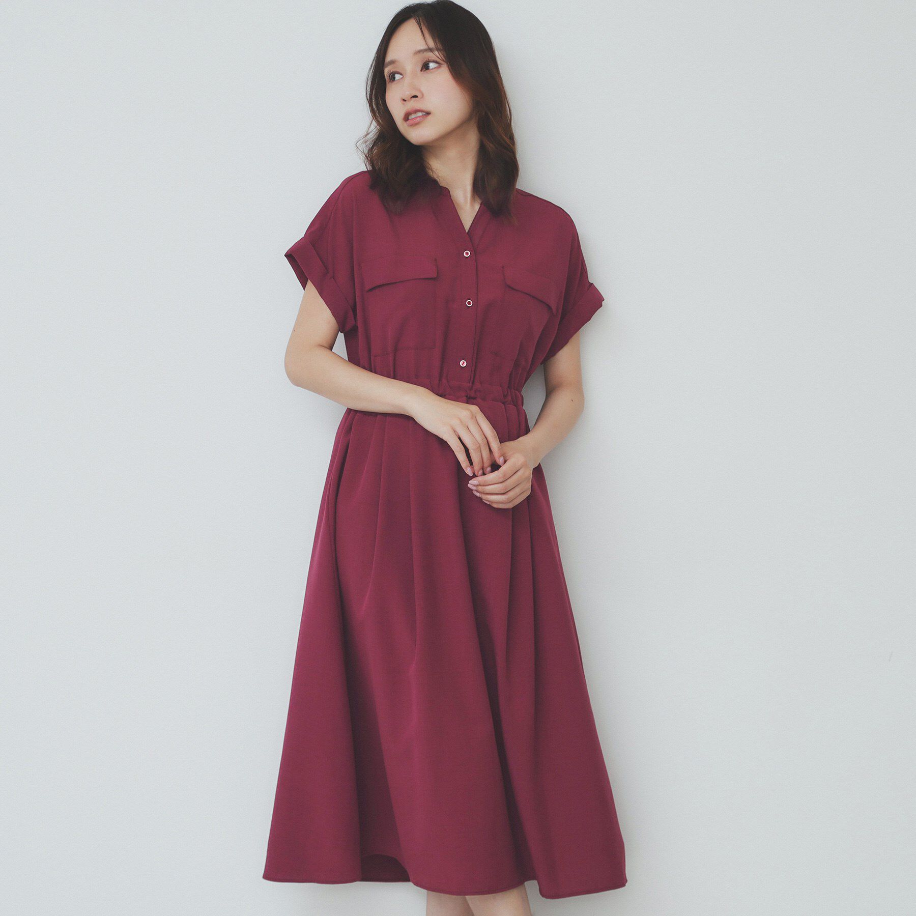 index「《7色展開／XS-LLサイズ》ダブルポケットスキッパーシャツワンピース【吸水速乾／防シワ／イージーア」|ワンピース|
