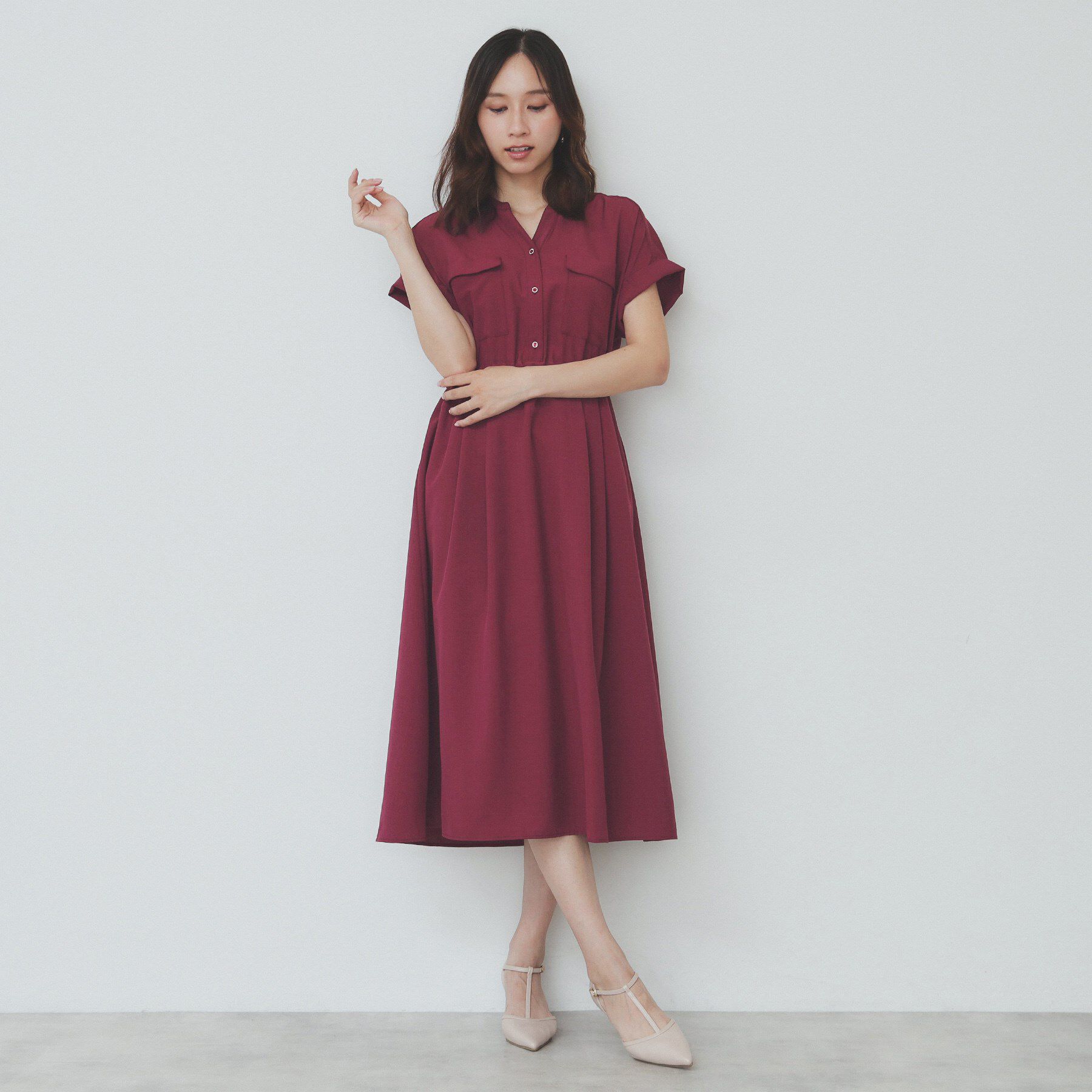 index「《7色展開／XS-LLサイズ》ダブルポケットスキッパーシャツワンピース【吸水速乾／防シワ／イージーア」|ワンピース|