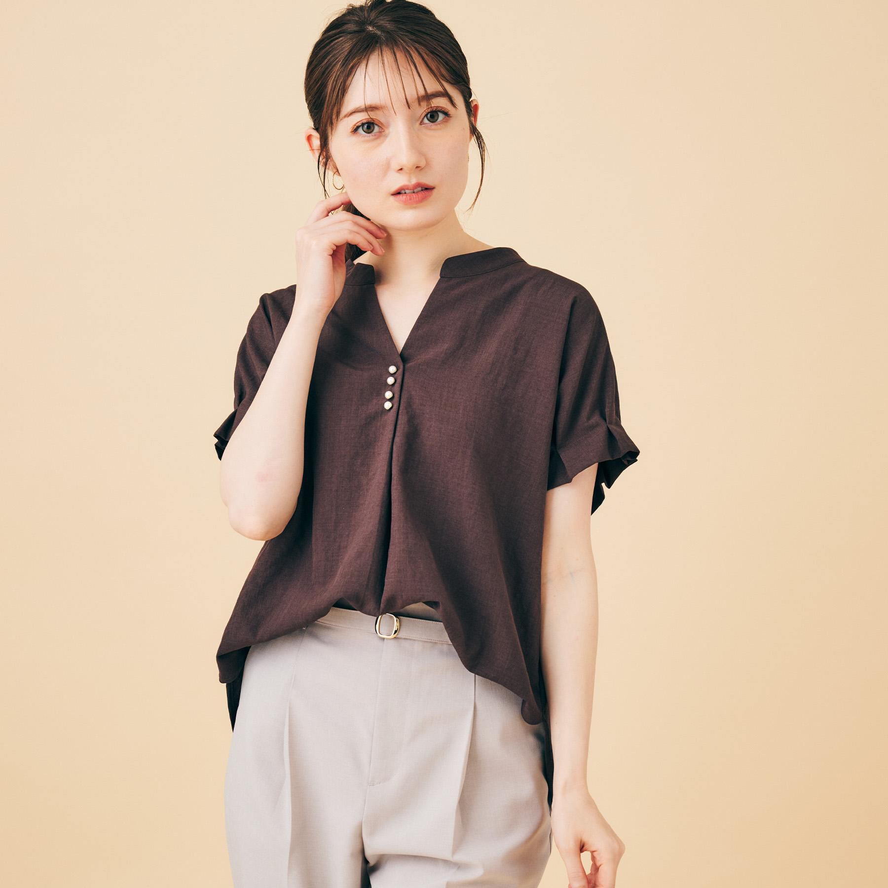 index「《7色展開／XS-LLサイズ》タックスリーブスキッパーブラウス【洗濯機洗い可／吸水速乾／抗ピル／防シ」|シャツ・ブラウス|