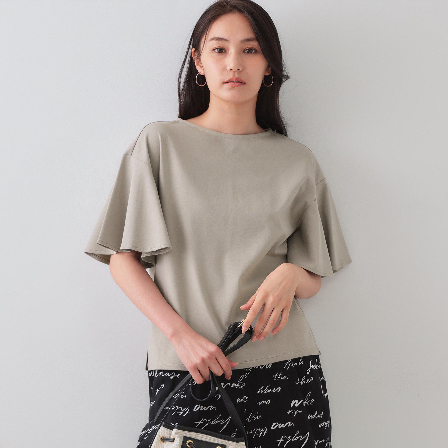OPAQUE.CLIP「《S-LLサイズ》フレアスリーブカッソー【UV／接触冷感／洗濯機洗い可】」|Tシャツ・カットソー|グレージュ(050)