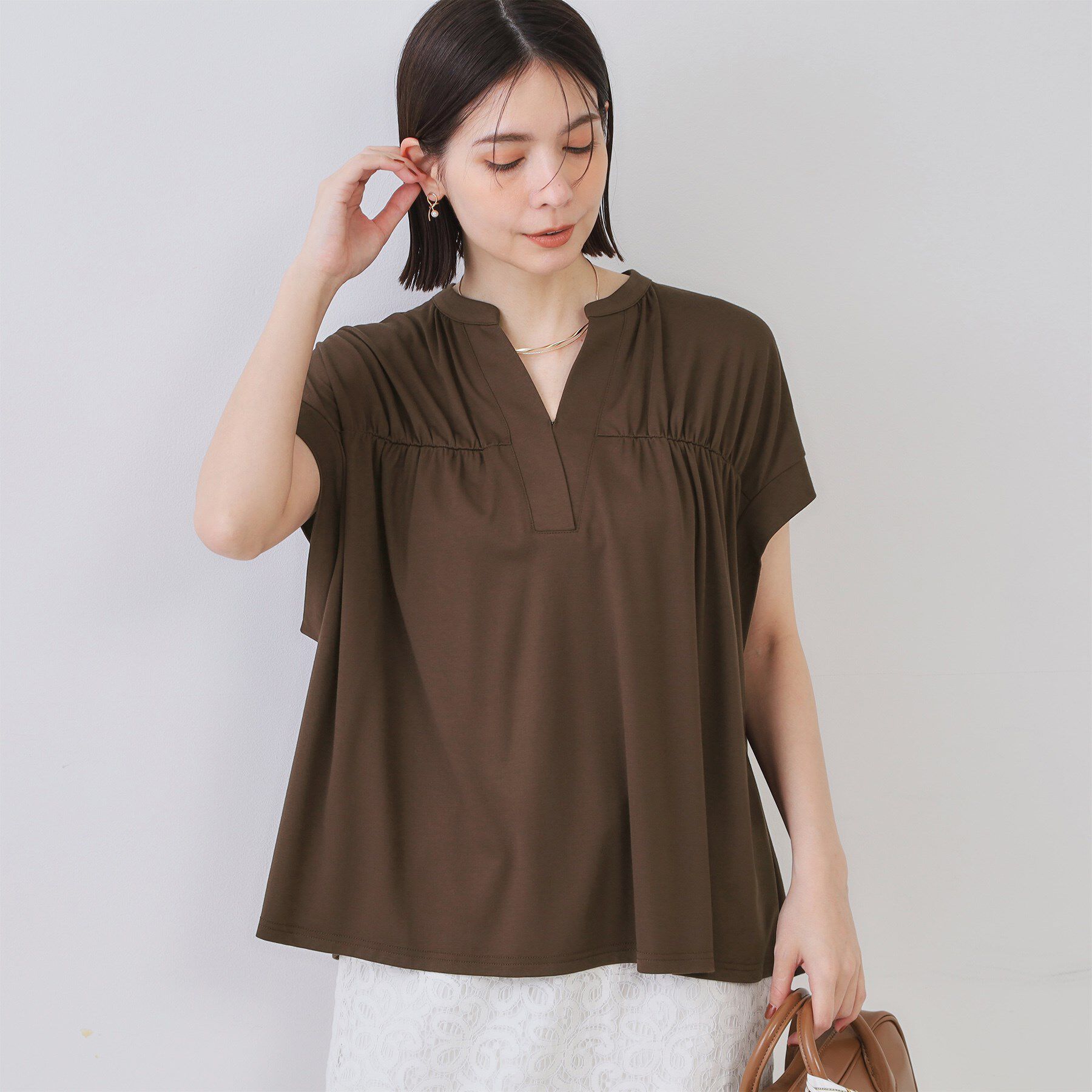OPAQUE.CLIP「スキッパーフレアカットソー【接触冷感／洗濯機洗い可】」|Tシャツ・カットソー|ブラウン(044)