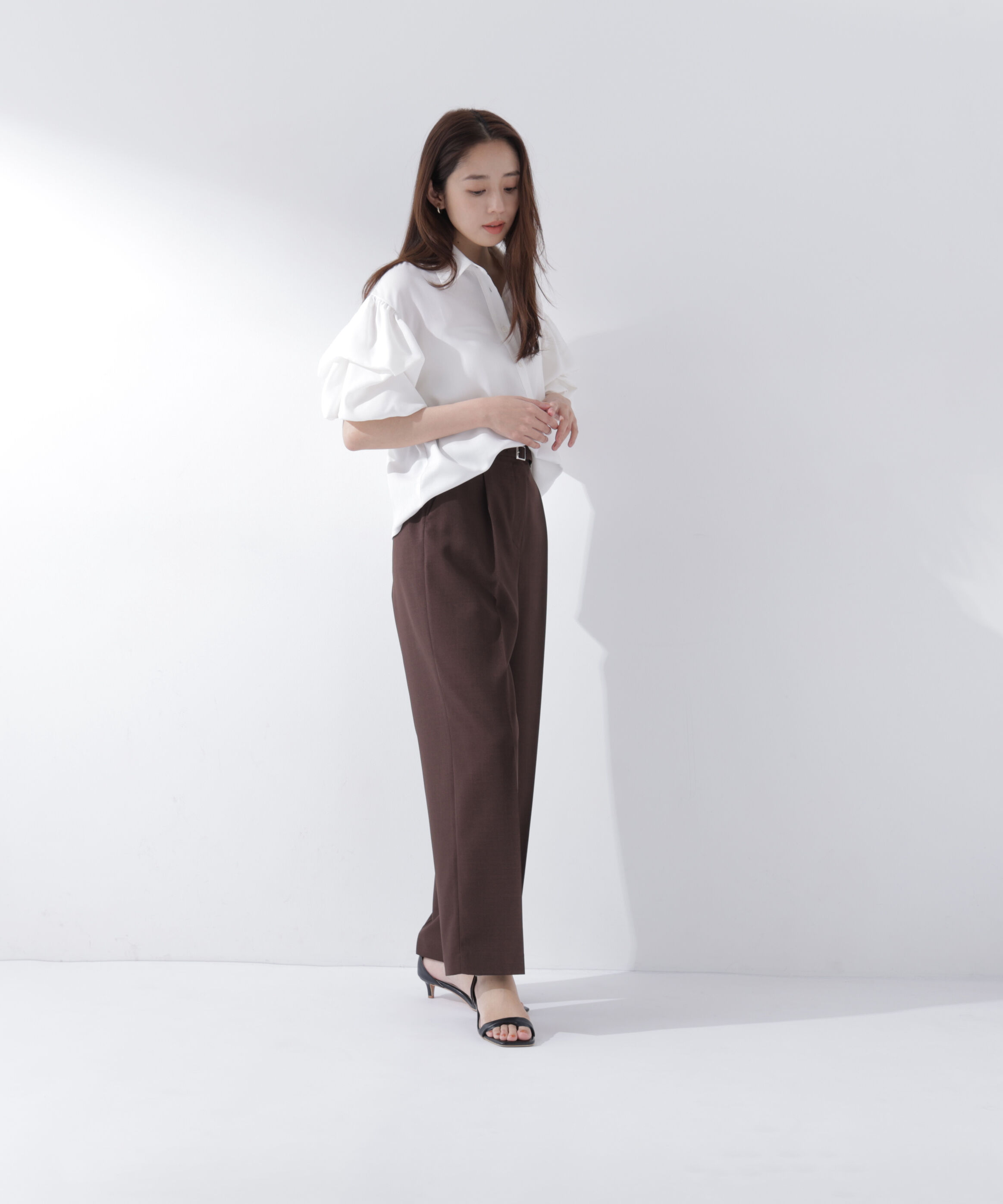  「ベルテッドタックワイドパンツ」|その他|