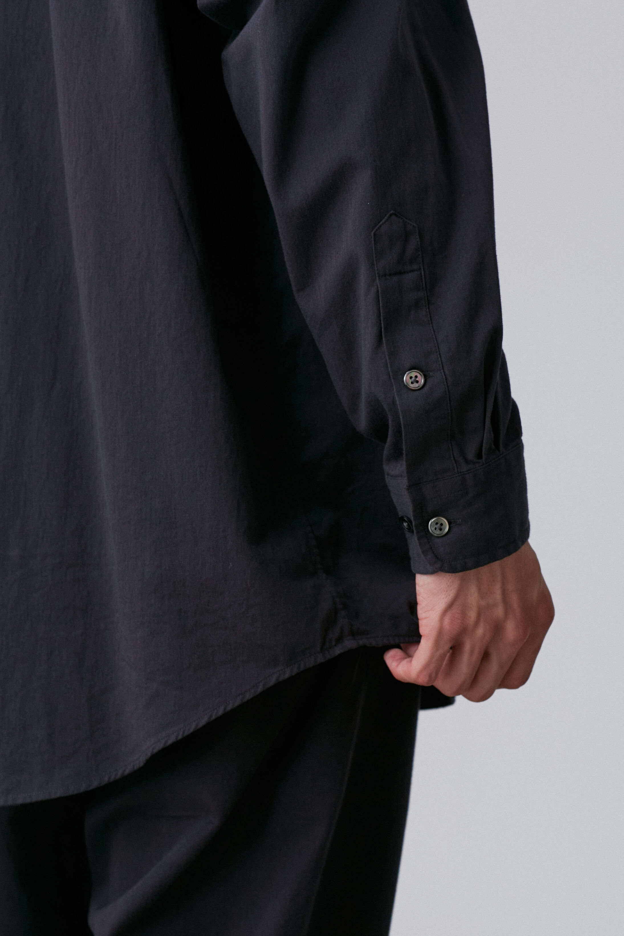 YLEVE 「Ｙ / ORGANIC COTTON WASHER SATIN SHIRT」|シャツ・ブラウス|