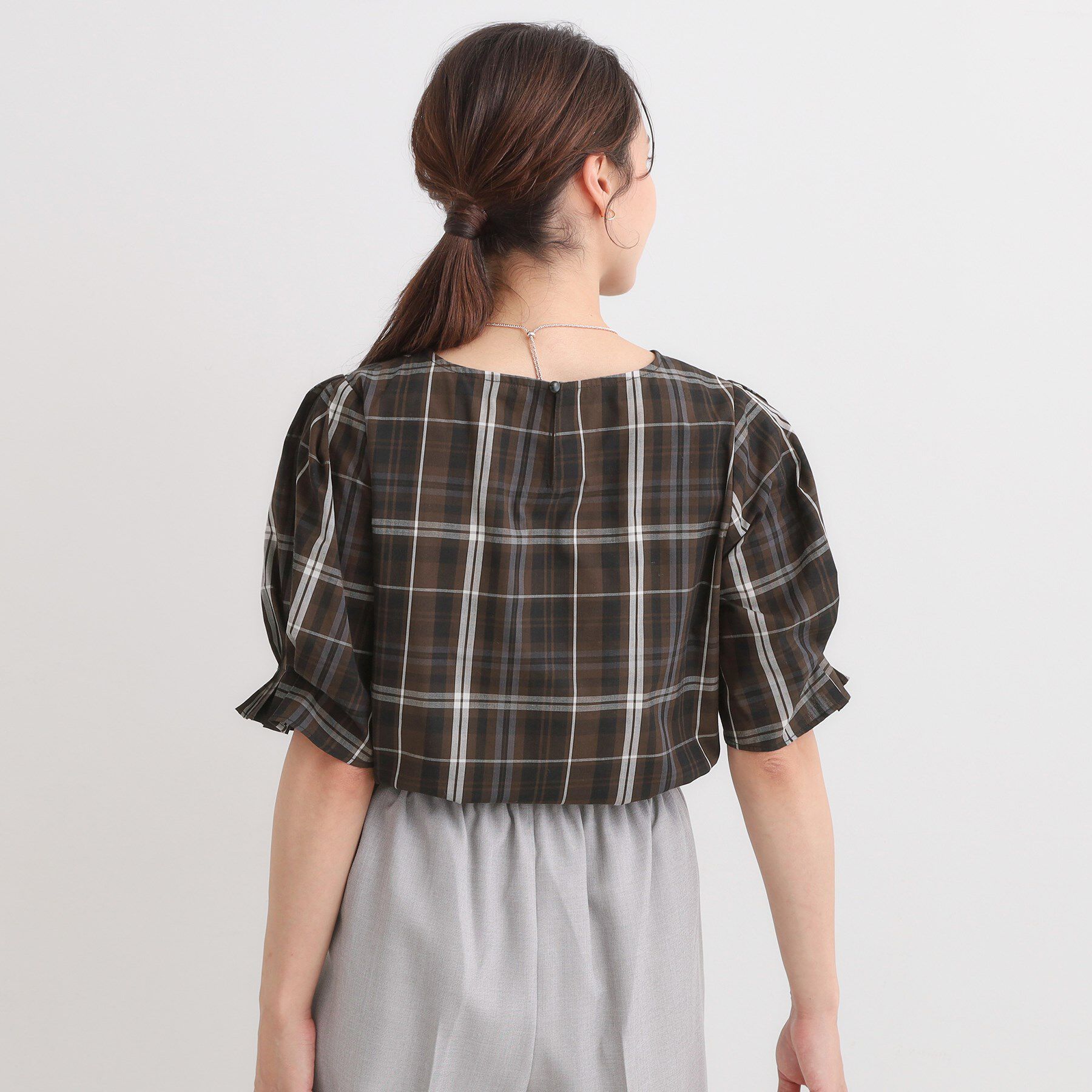 SHOO･LA･RUE「【S-LL/5分袖】お袖タックできれいに魅せる 大人のチェックブラウス」|シャツ・ブラウス|