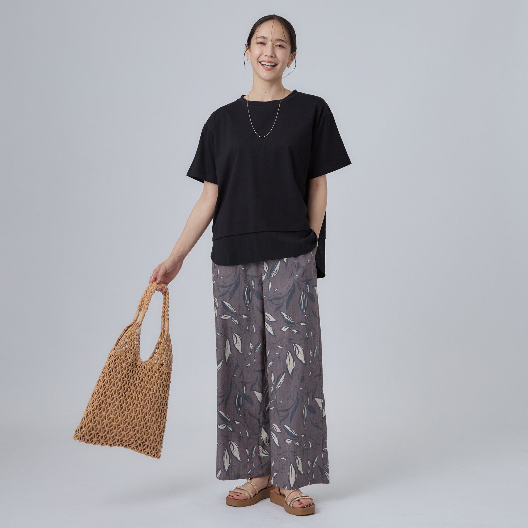 SHOO･LA･RUE「【ひんやり/体型カバー/S-LL】インせず着られる 異素材ドッキングTシャツ」|Tシャツ・カットソー|