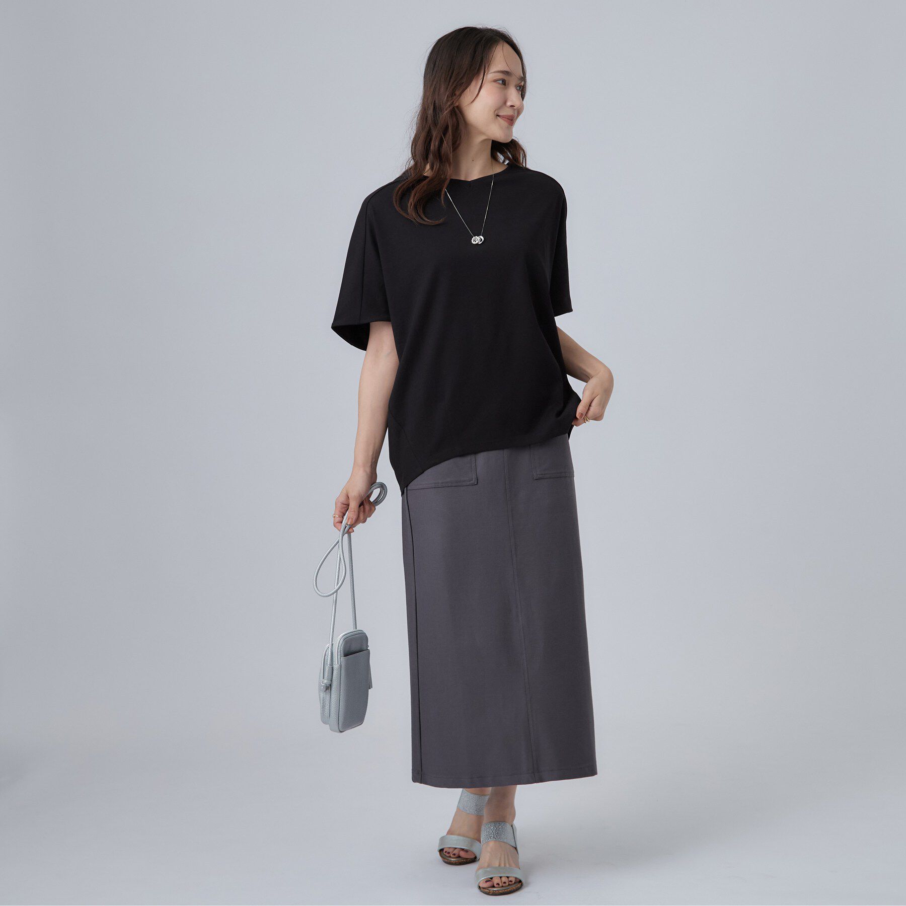 SHOO･LA･RUE「【ひんやり/体型カバー】インせず着られる 上品見えのドルマントップス」|Tシャツ・カットソー|