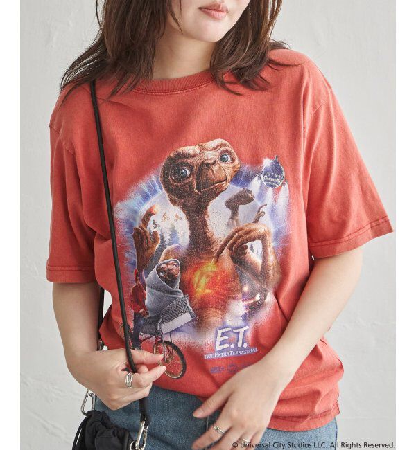 VENCE share style「『 E.T. 』デザイン ムービーTシャツ」|Tシャツ・カットソー|レッド