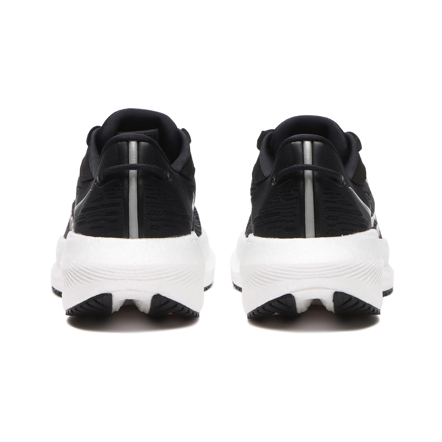 saucony「【SAUCONY】WMNS TRIUMPH 21」|スニーカー|