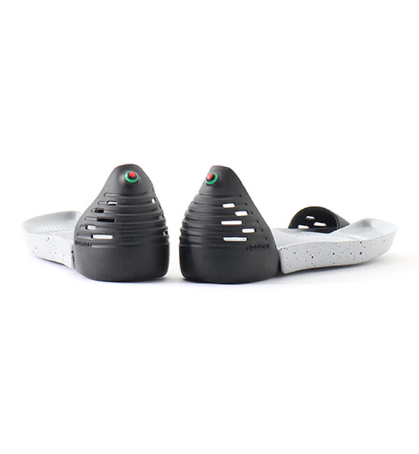  「＊2022年新色デビュ-JUNGLE  【　BODY&times;INSOLE　Black&times;INKEDLIGHT】」|サンダル|