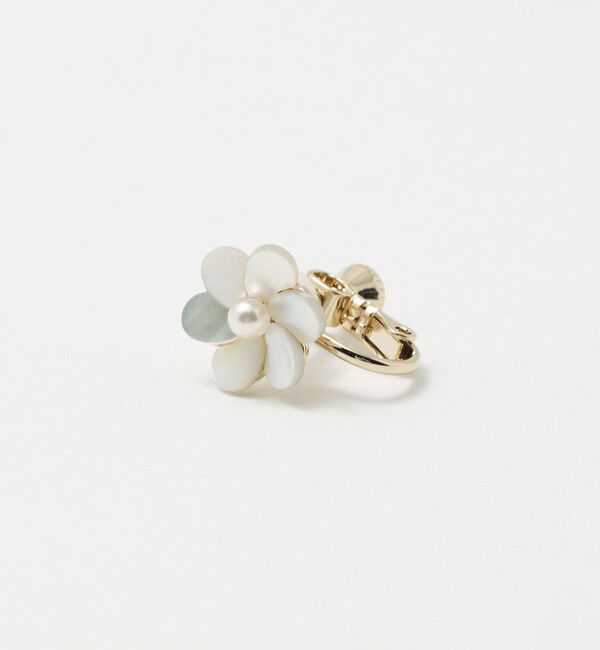 UNITED ARROWS green label relaxing「シェル フラワー イヤリング」|イヤリング|
