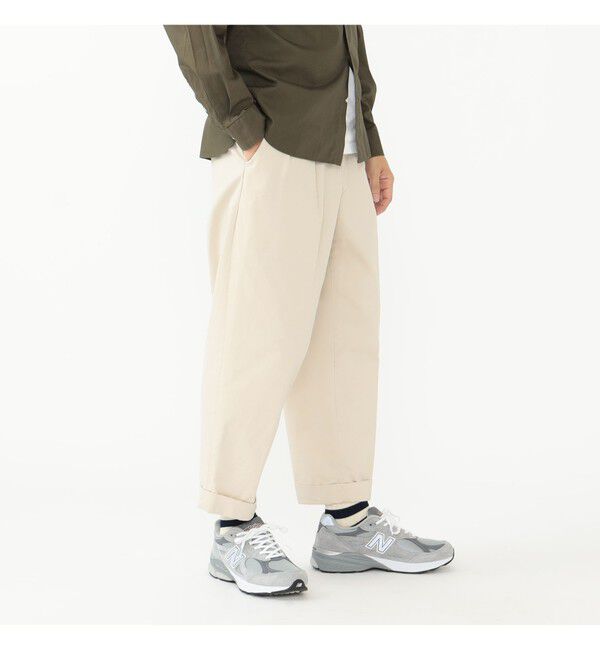 BEAMS PLUS「BEAMS PLUS｜2 Pleats Tapered Twill｜メンズ  チノパン｜オールシーズン」|チノ|