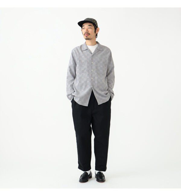 BEAMS PLUS「BEAMS PLUS｜2 Pleats Tapered Twill｜メンズ  チノパン｜オールシーズン」|チノ|