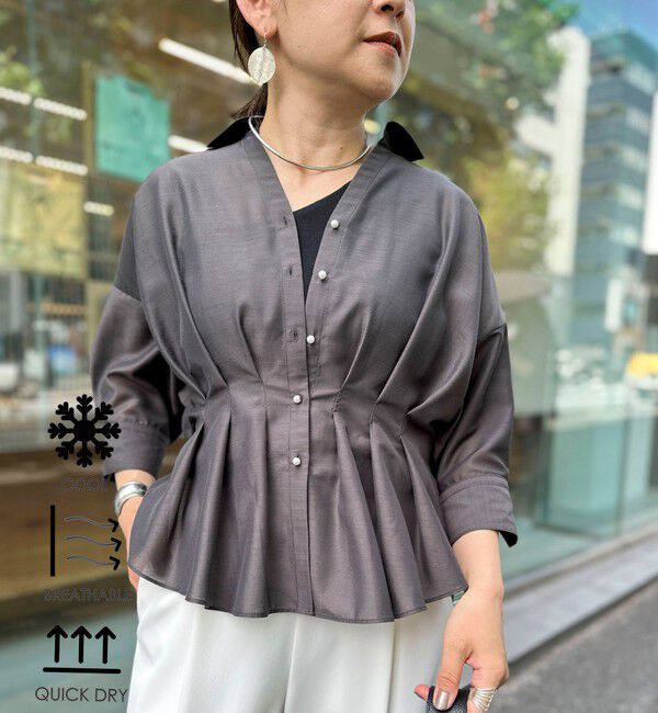 NOLLEY'S「《接触冷感》【BECシリーズ】ウォッシャブルシアースキッパータック半袖ブラウス」|シャツ・ブラウス|チャコールグレー