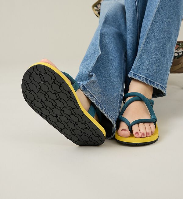 ABAHOUSE「【CHUMS / チャムス】Retainer Sandal / リテイナーサンダ」|サンダル|マスタード