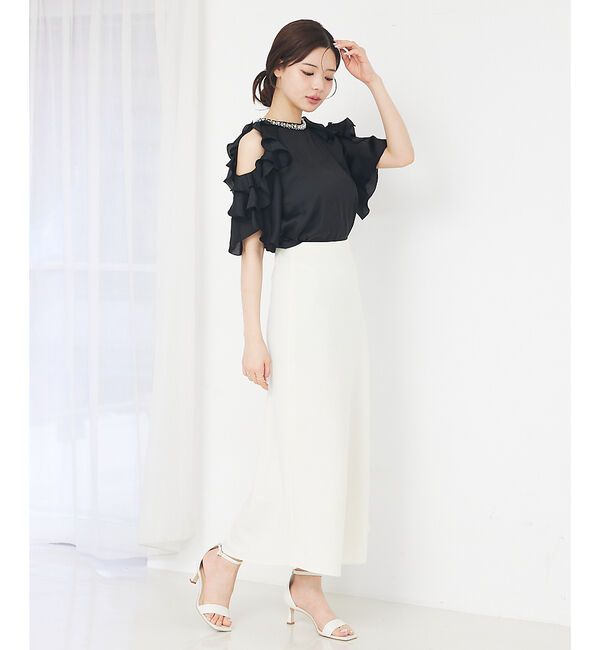SELFIST「【品よく肌見せ】ショルダーオープンビジュー付フリルブラウス」|シャツ・ブラウス|