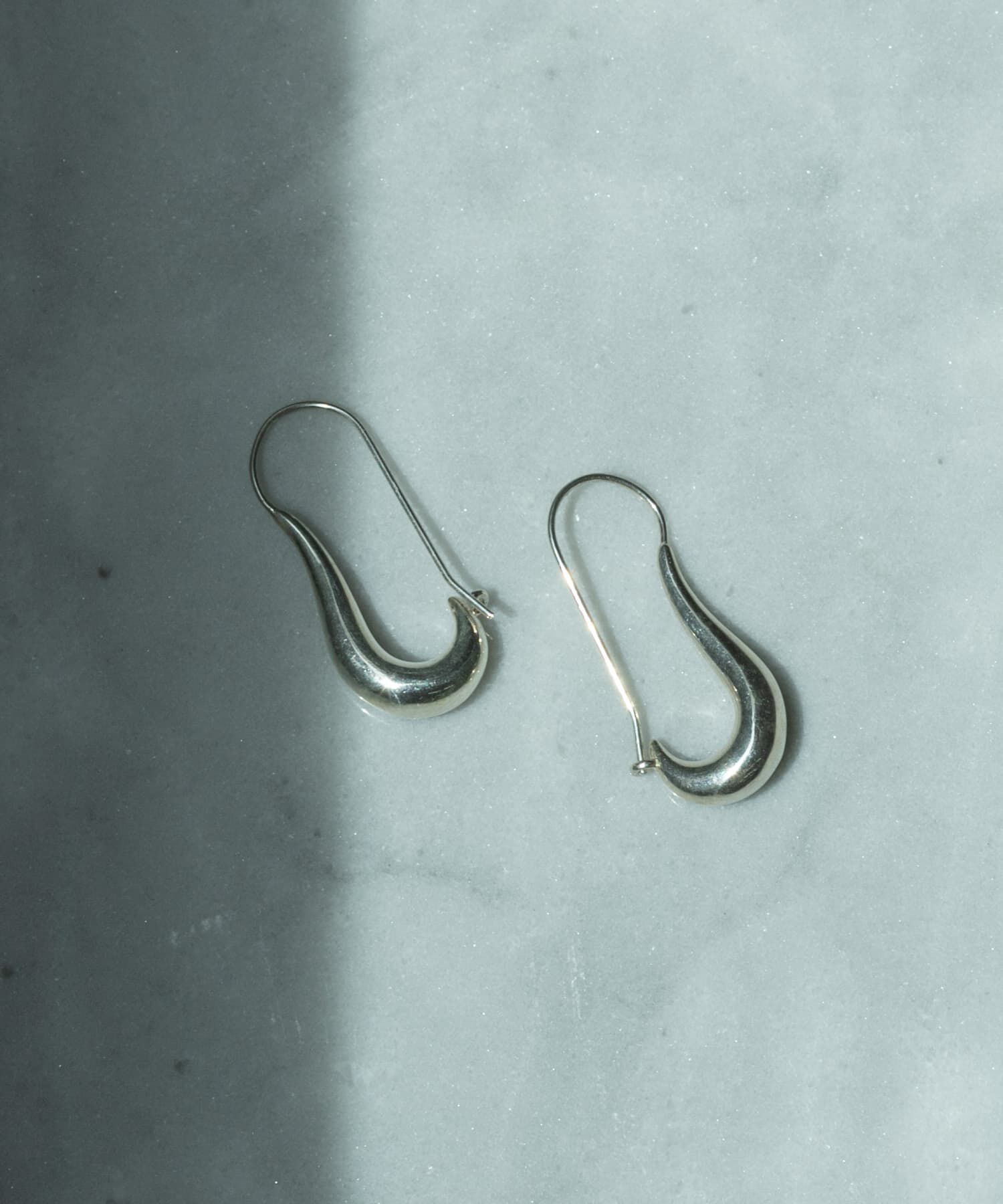 SMELLY「SMELLY so&rsquo;　plump hook pierce」|ピアス|