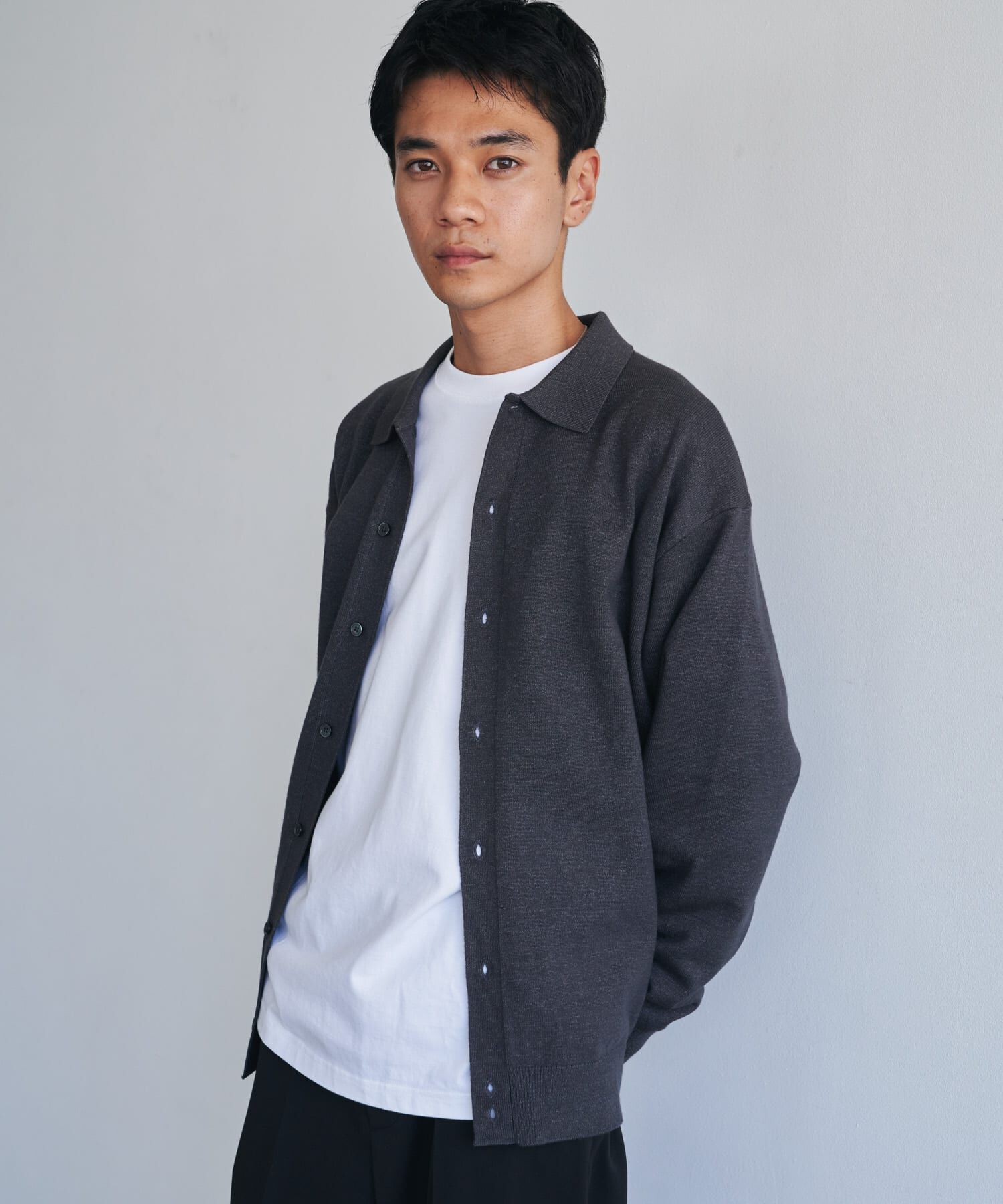 URBAN RESEARCH DOORS「『XLｻｲｽﾞ/WEB限定/仁村紗和さん着用』『UR TECH 200日ﾆｯﾄ』ｼｬﾂ ｶｰ」|カーディガン|チャコールグレー