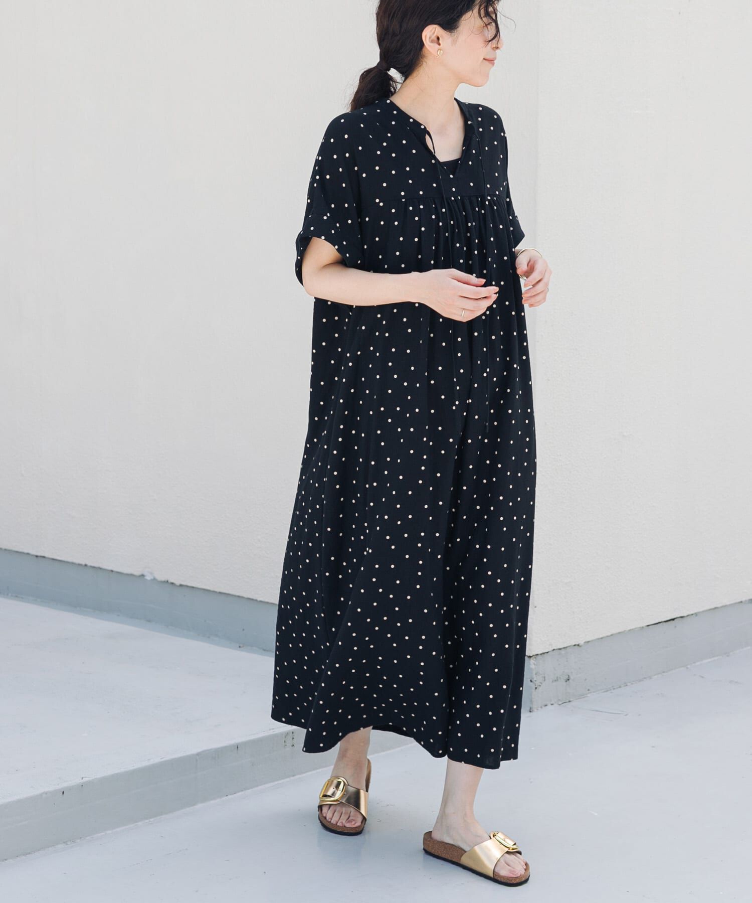 URBAN RESEARCH DOORS「リネンリヨセルドットワンピース」|ワンピース|