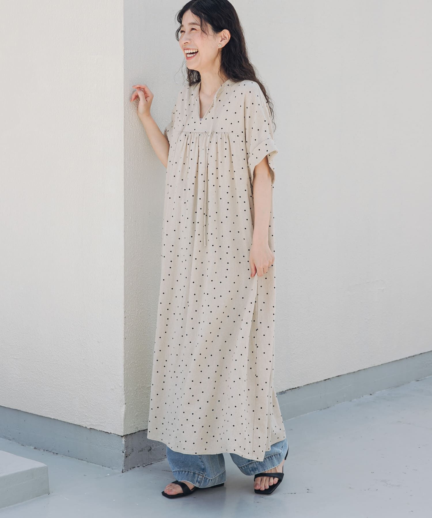 URBAN RESEARCH DOORS「リネンリヨセルドットワンピース」|ワンピース|