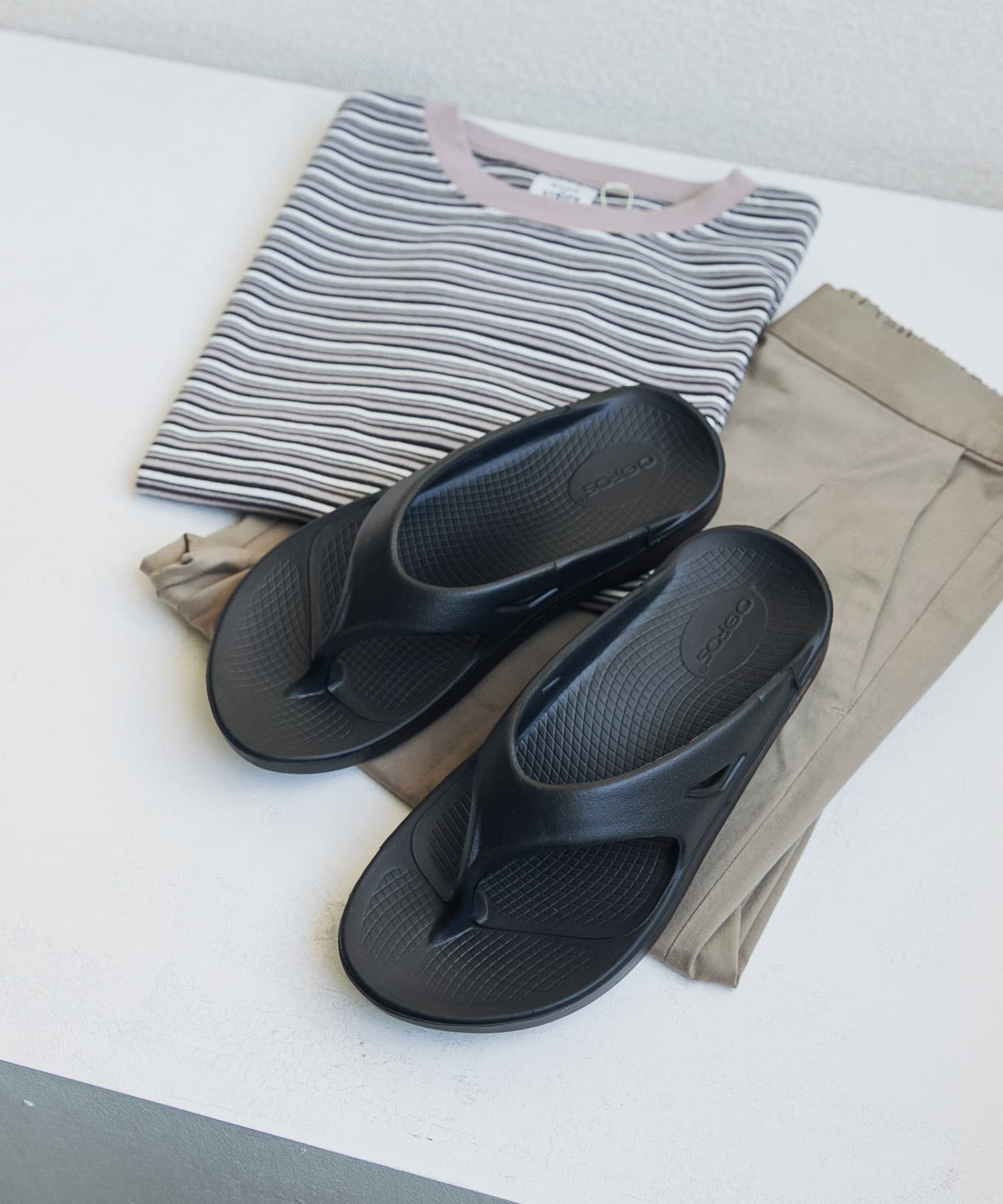URBAN RESEARCH DOORS「OOFOS　OORIGINAL」|サンダル|