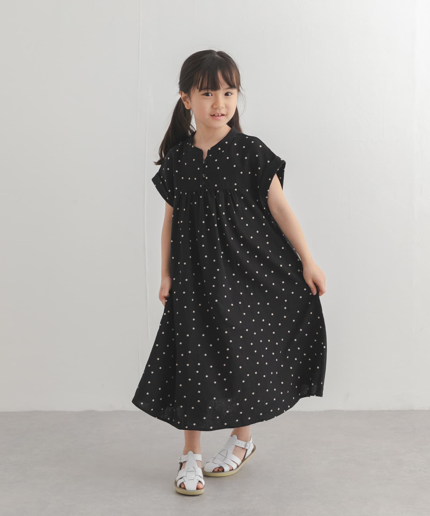 URBAN RESEARCH DOORS「『親子リンク』リネンリヨセルドットワンピース(KIDS)」|ワンピース|