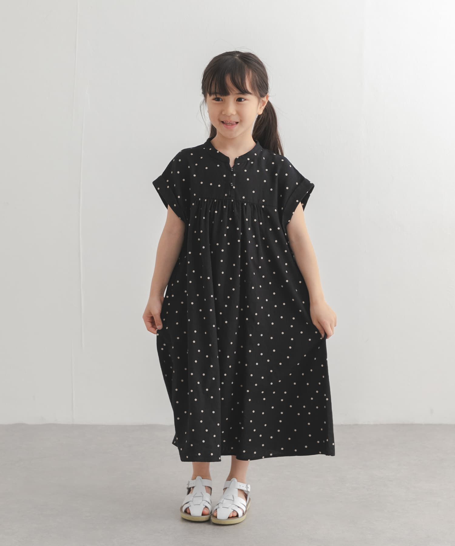 URBAN RESEARCH DOORS「『親子リンク』リネンリヨセルドットワンピース(KIDS)」|ワンピース|
