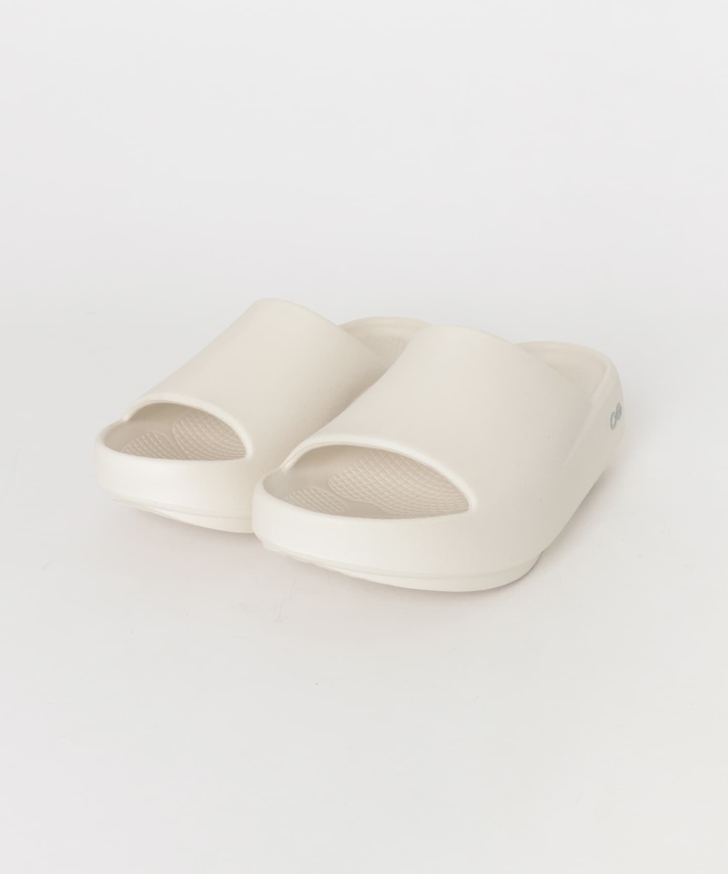 URBAN RESEARCH DOORS「OOFOS　OOAHH+」|サンダル|