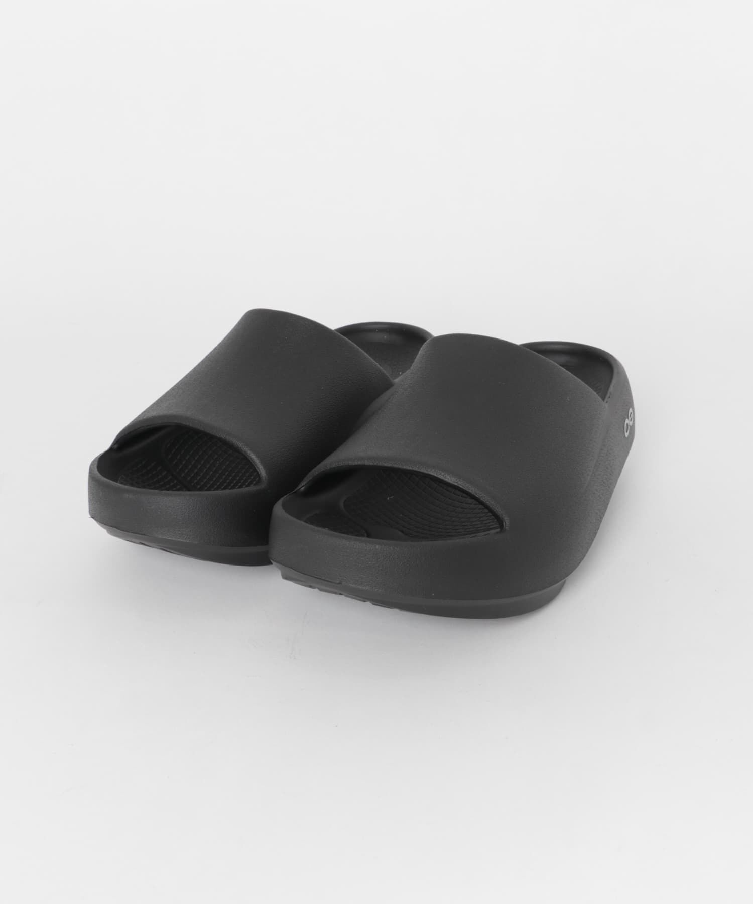 URBAN RESEARCH DOORS「OOFOS　OOAHH+」|サンダル|