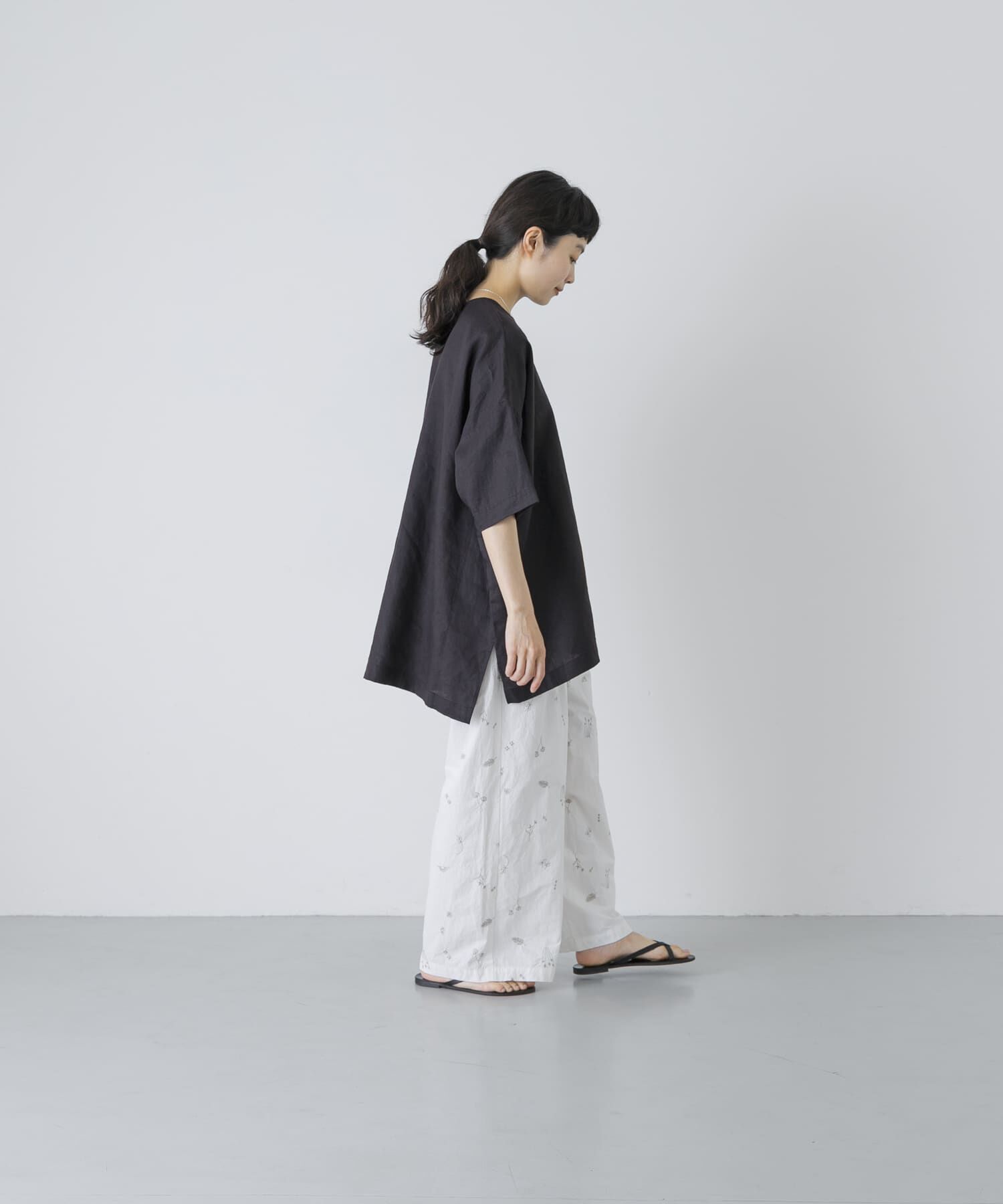 かぐれ「ドローイング刺繍パンツ」|その他|